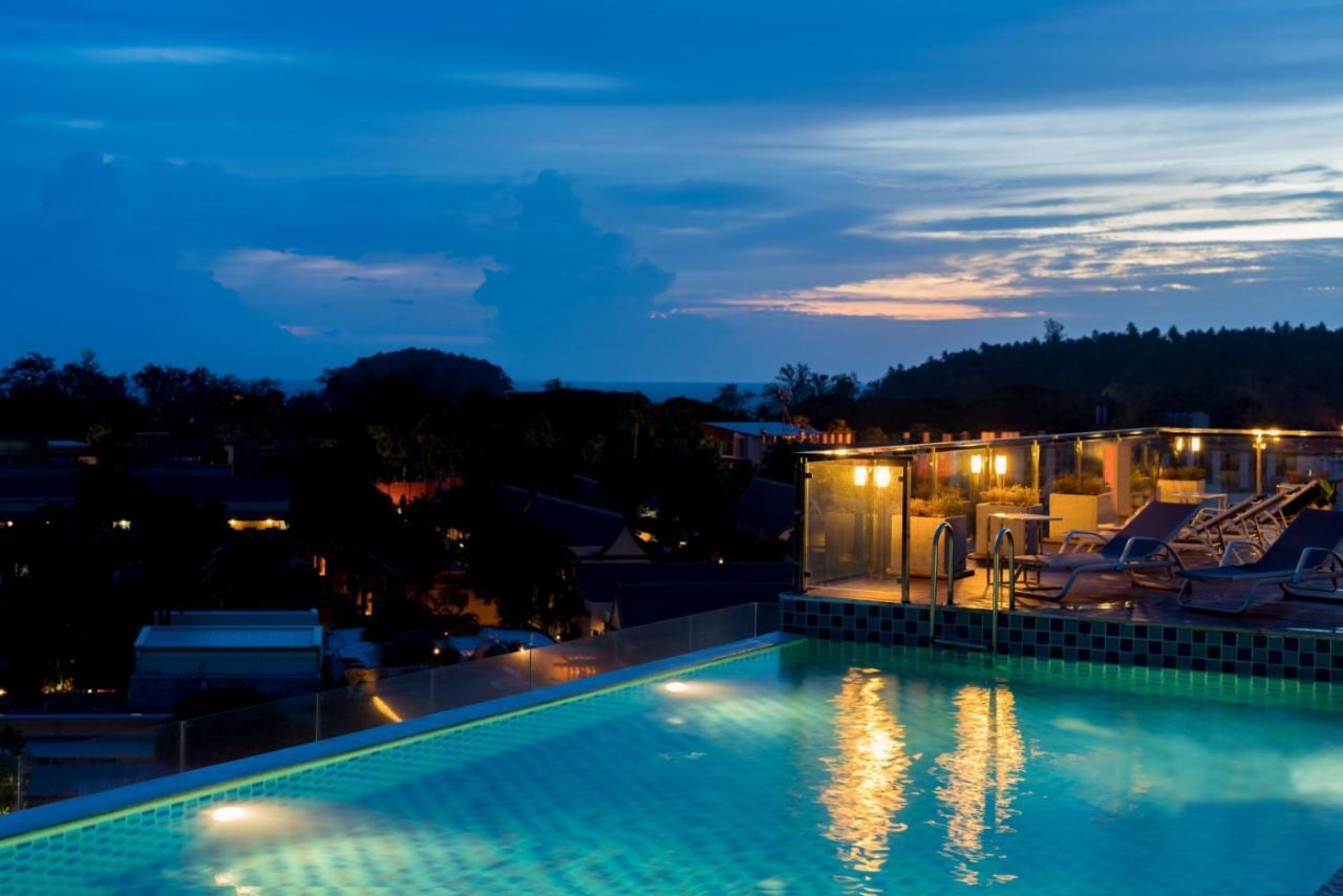 Ozone Condotel By Resava Pantai Kata Luaran gambar